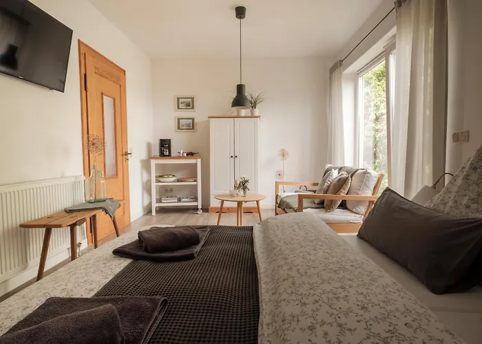 Ferien-und Montagewohnung Cramer Apartman *